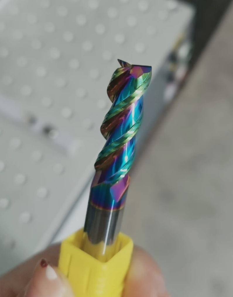 DLC Coated Aluminum End Mills – 3 Flute Solid Carbide Inch Sizes photo 15 DLC-Coated Aluminum End Mills – 3-Flute Solid Carbide Inch Sizes photo