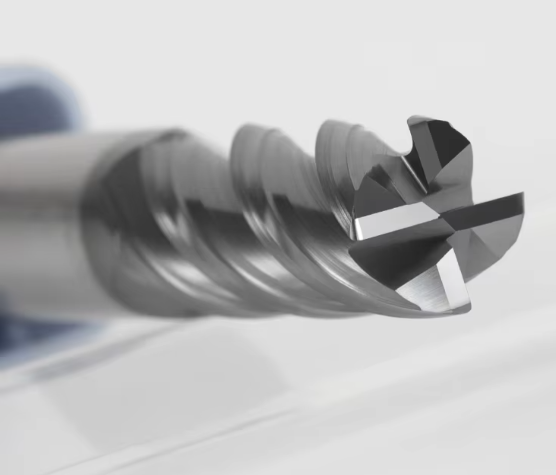 Optimized Edge Geometry 7 Optimized cutting-edge geometry for hardened steel