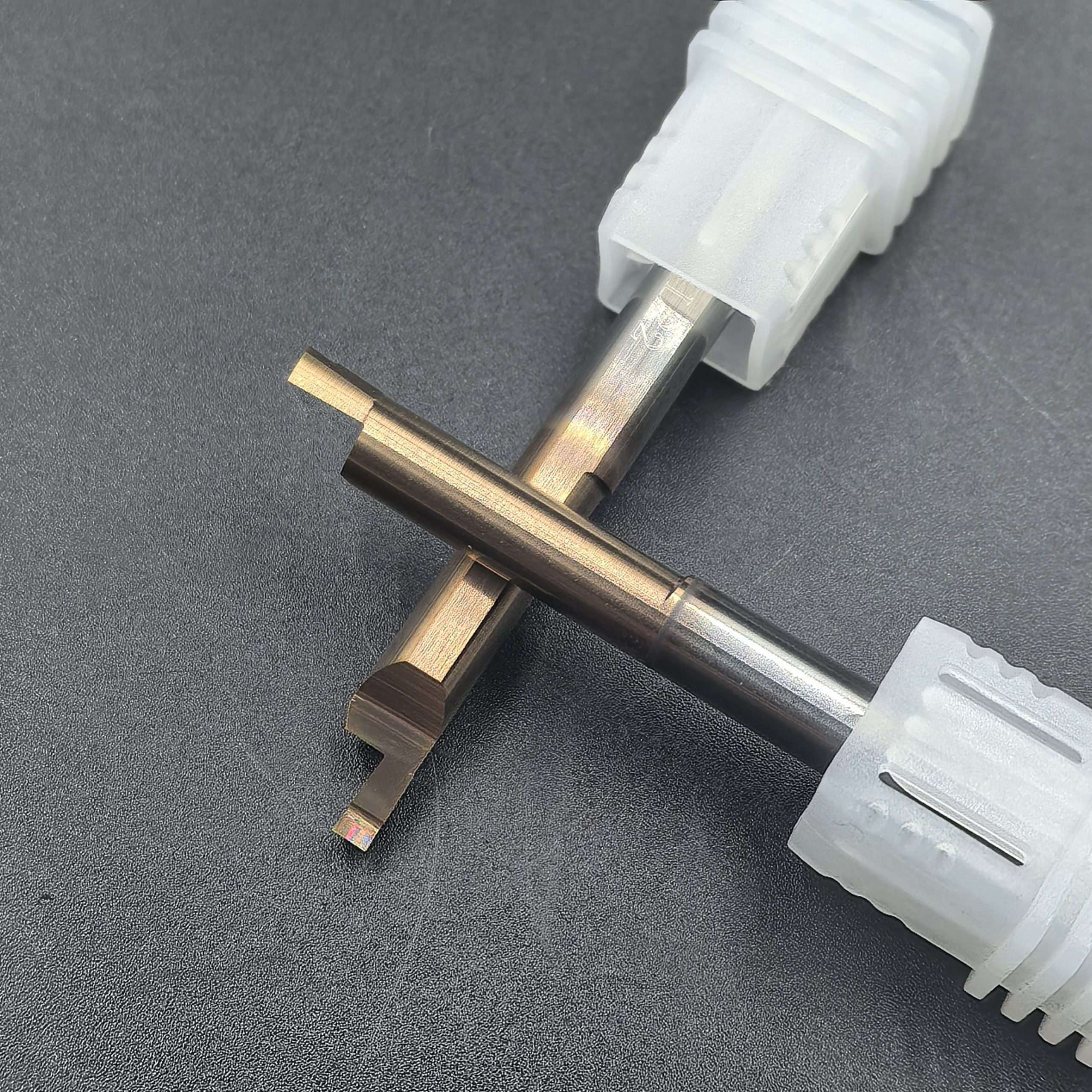 MFR micro face grooving bars product photo2 scaled 13 MFR Series Solid Carbide Micro Face Grooving Bars for Small Bore CNC Turning 3